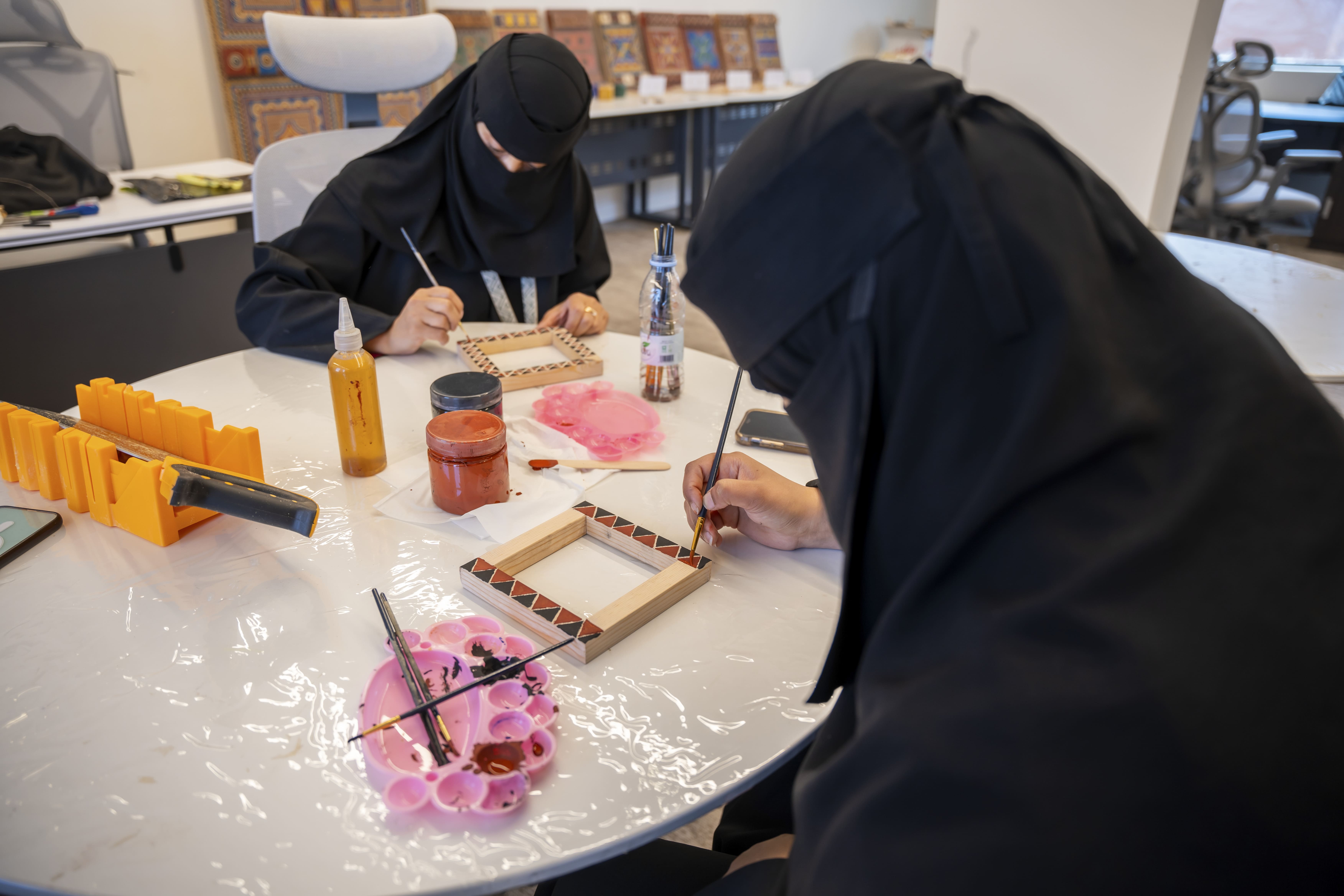 الهيئة تُنفّذ برامج تدريبية بالتعاون مع مؤسسة الوليد للإنسانية