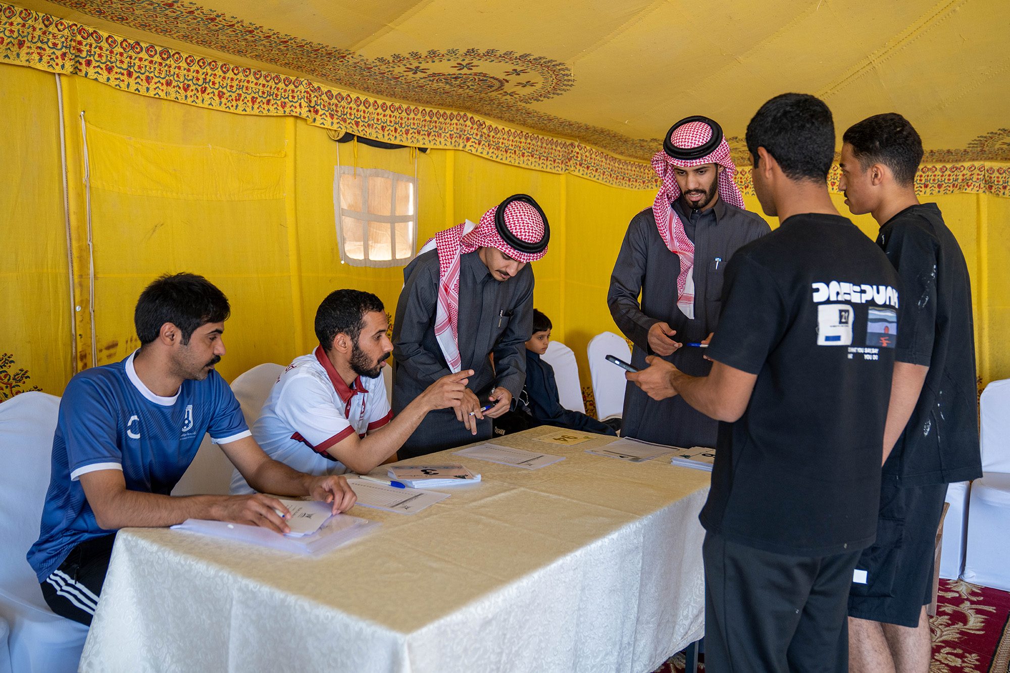 80 متسابقًا يشاركون في ماراثون حملة "هذي أرضك" لتعزيز الوعي البيئي في محمية الإمام عبدالعزيز بن محمد الملكية